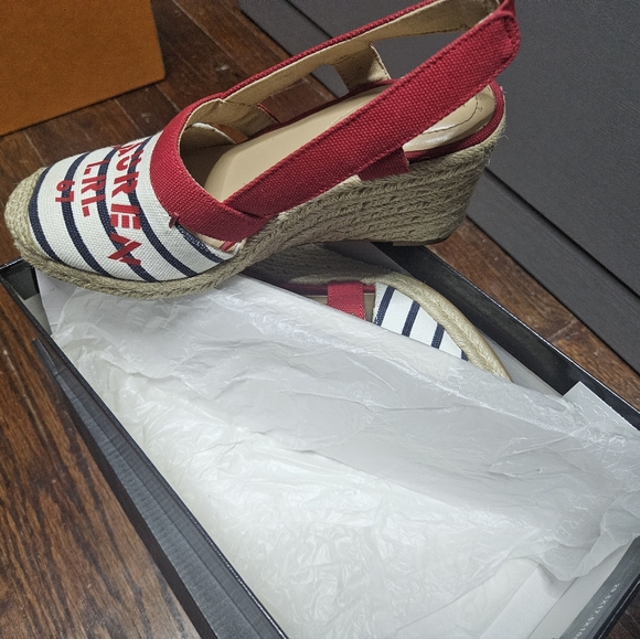 Ralph Lauren wedge shoe - Picture 3 of 4